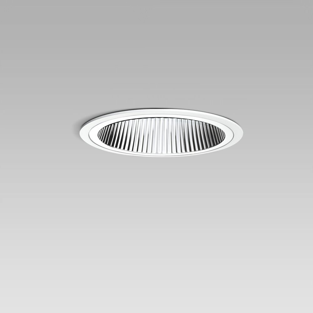 Luminaires encastrés  Ceiling recessed luminaire for indoor lighting with elegant round design, requiring a short installation depth